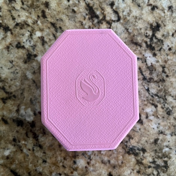 Lucent Cocktail Ring – Octagon‑cut, Purple - Picture 4 of 4